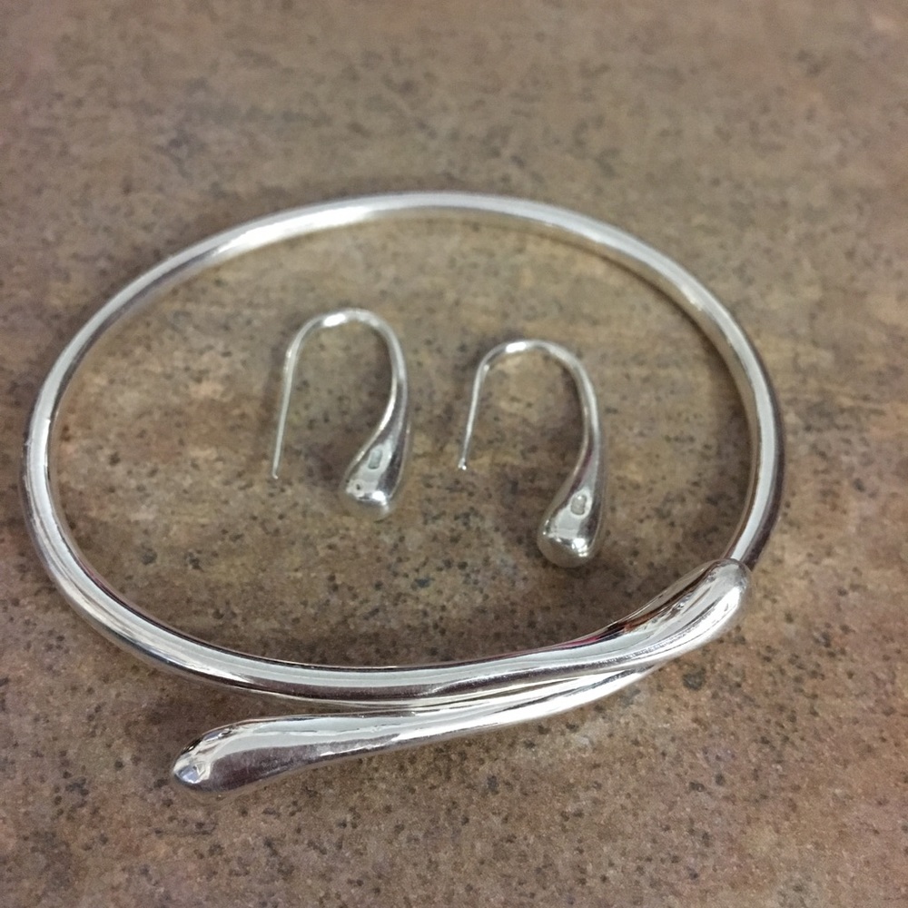 Sterling Silver Bracelet and matching earrings